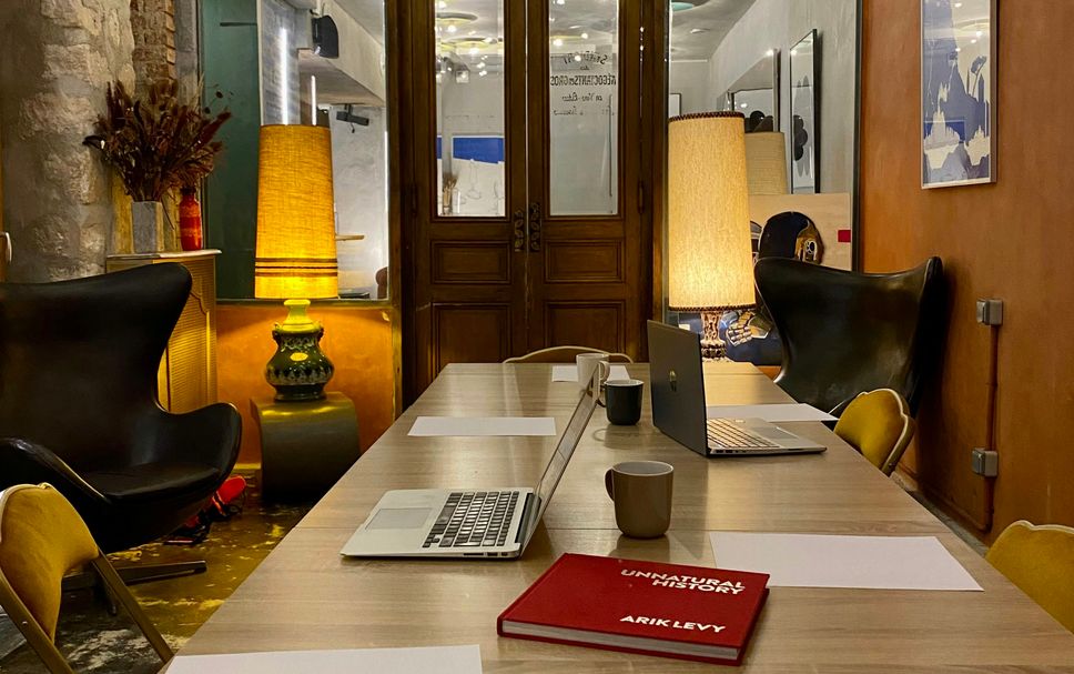Business centre Photo