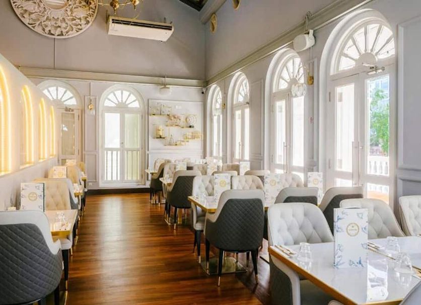Restaurant Photo
