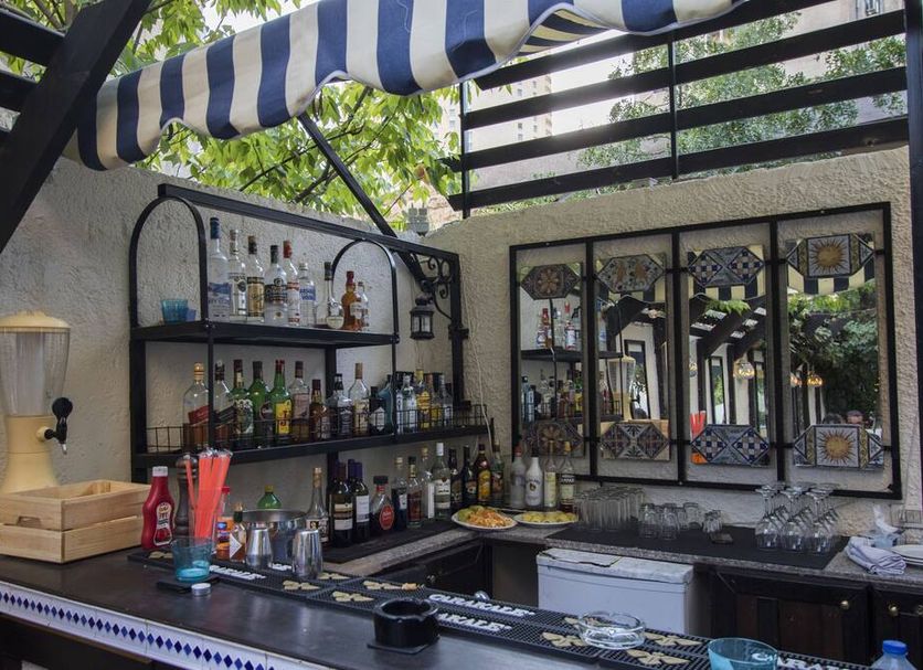 Bar Photo