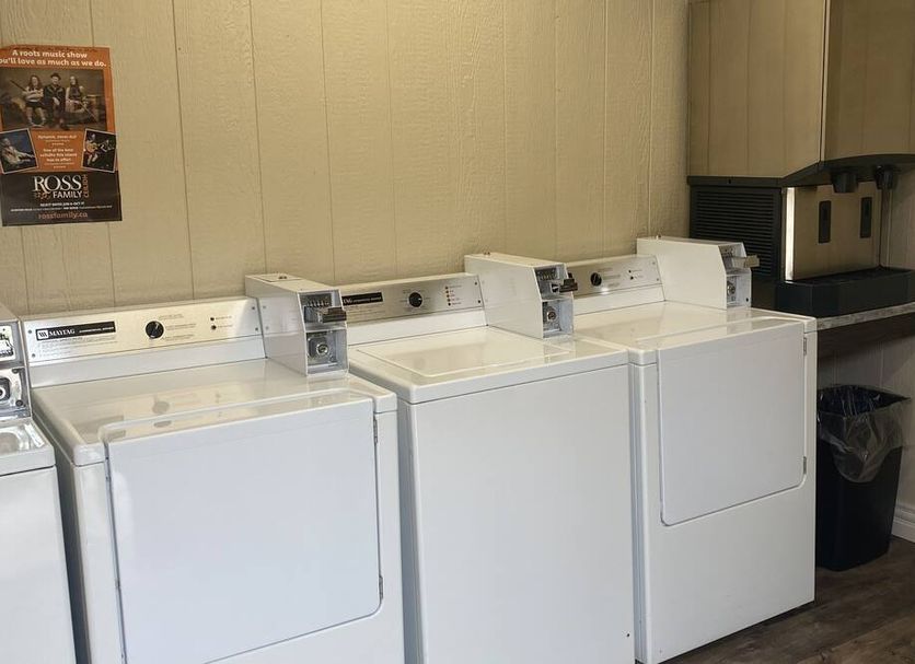 Laundry facility Photo