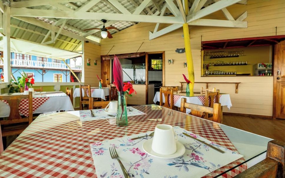 Restaurant Photo