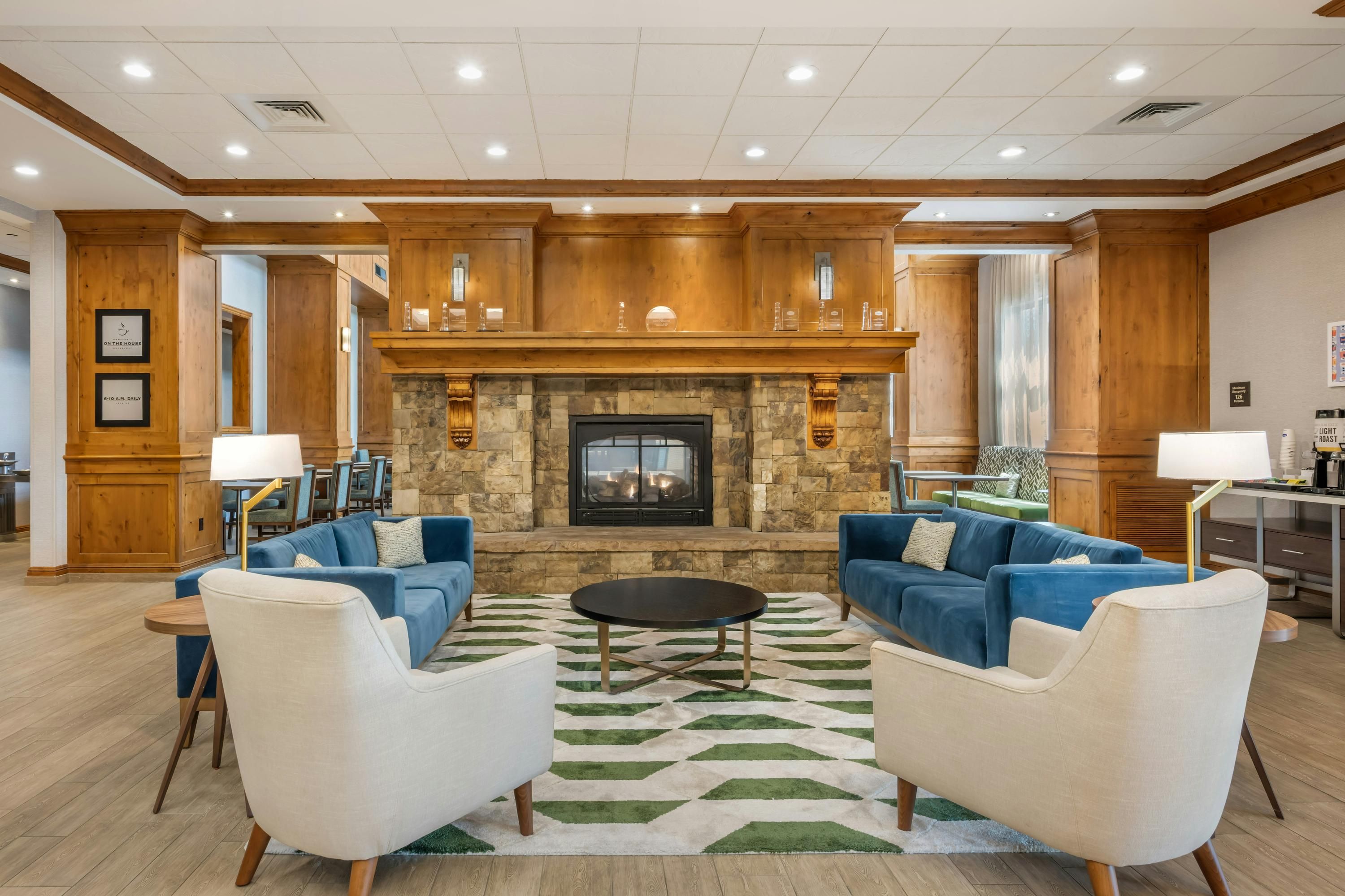 Lounge Photo