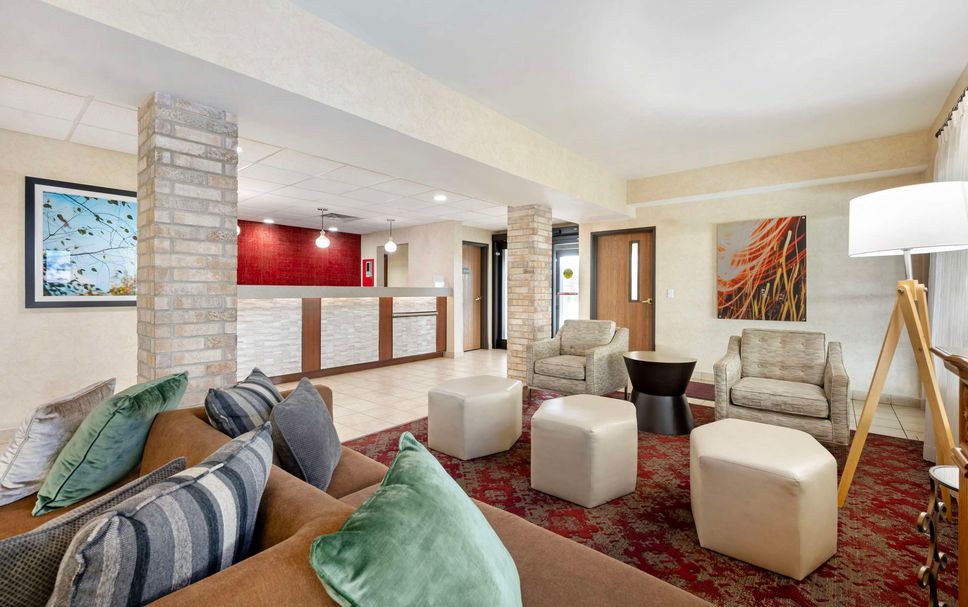 Lounge Photo