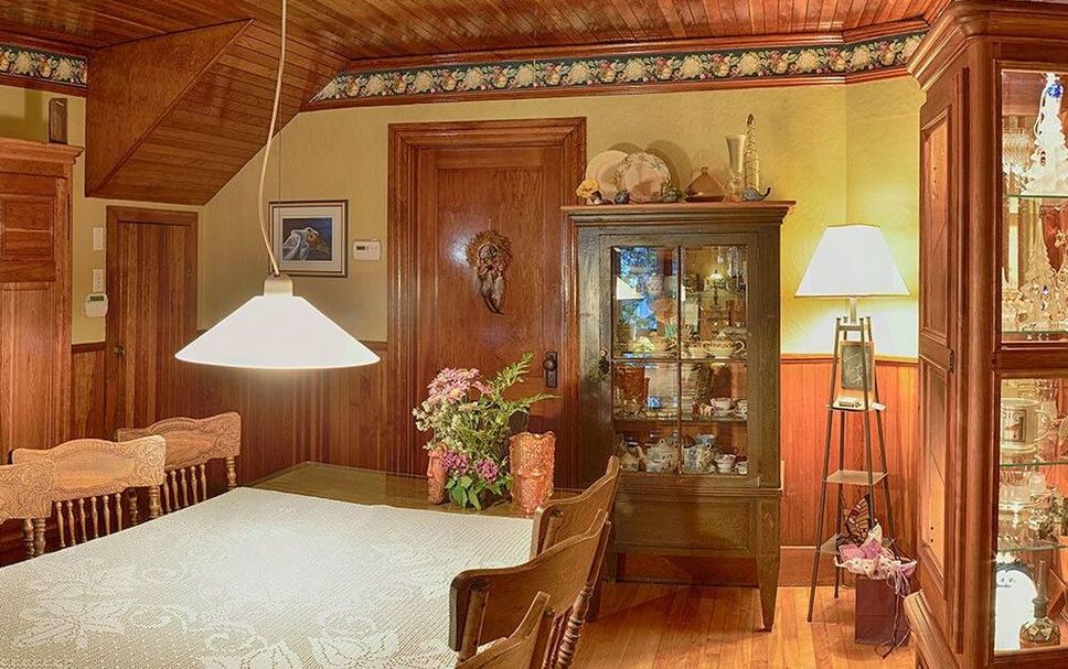 Dining room Photo