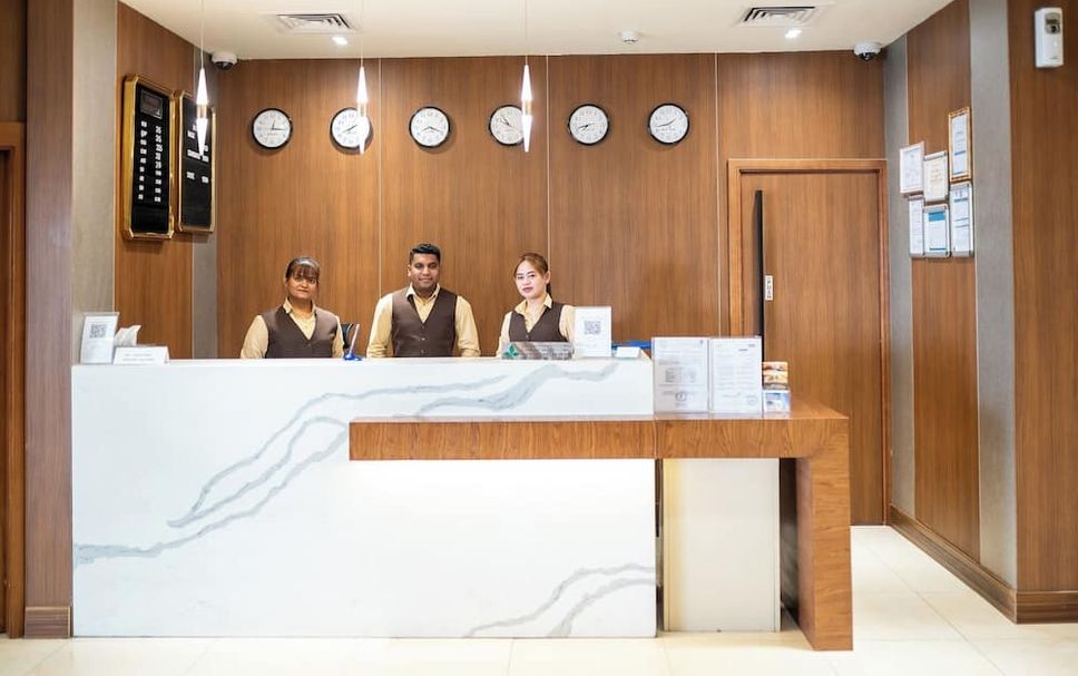 Front desk Photo