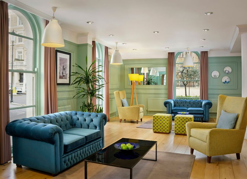 Lounge Photo
