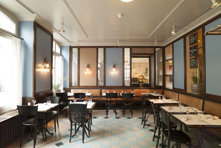 Restaurant Photo