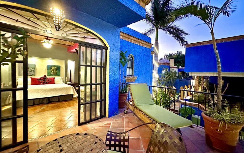 Balcony Photo