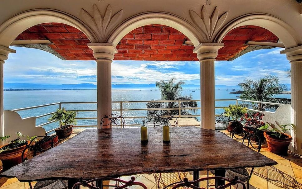 Balcony Photo