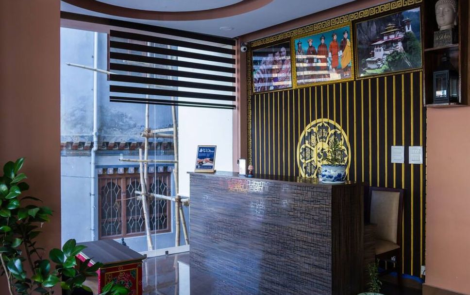 Front desk Photo