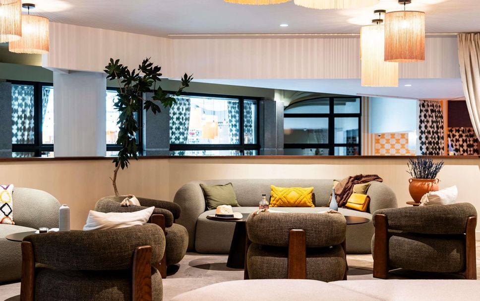 Lounge Photo