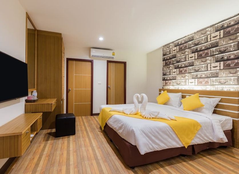 Bedroom Photo