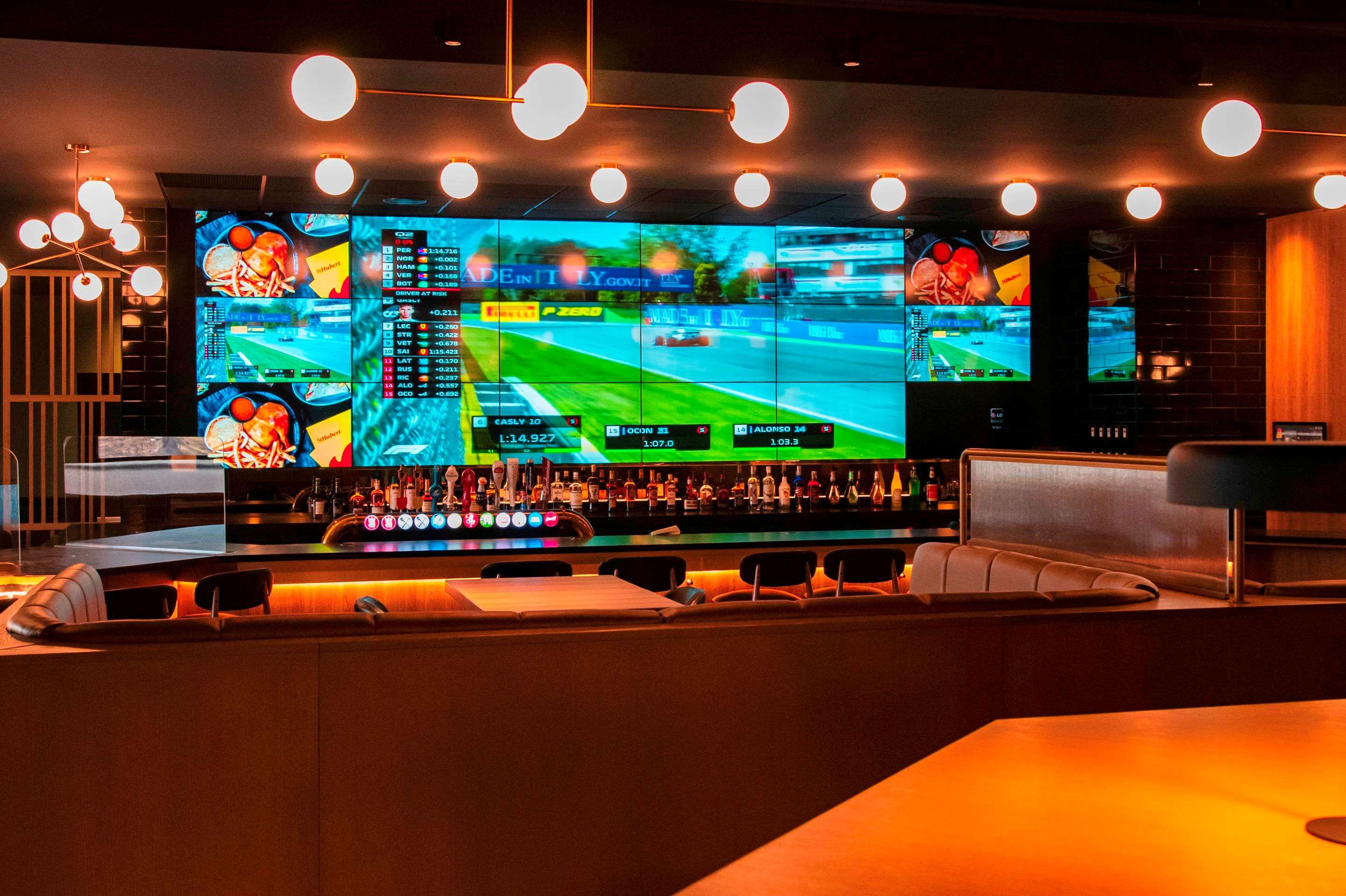 Bar Photo