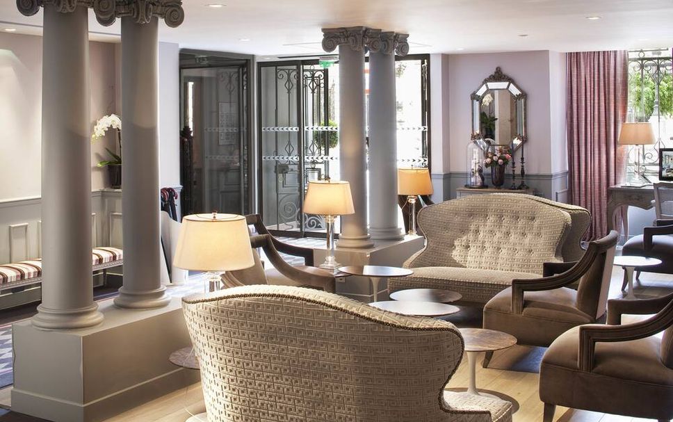 Lounge Photo