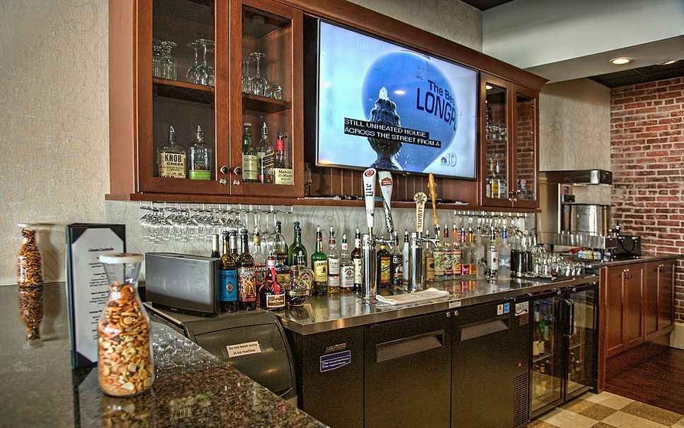 Bar Photo