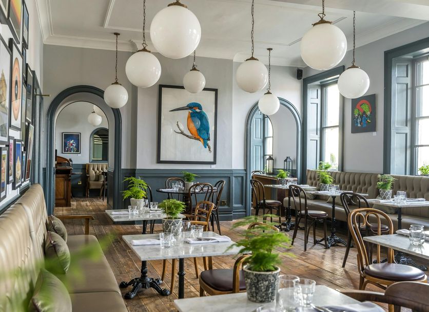 Restaurant Photo