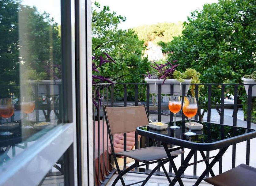 Balcony Photo