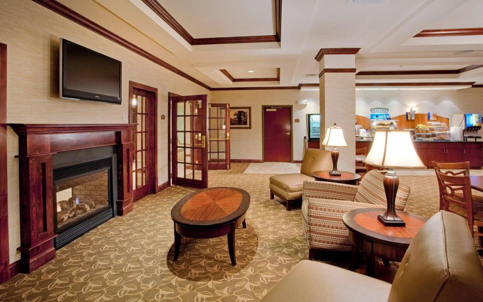 Lounge Photo