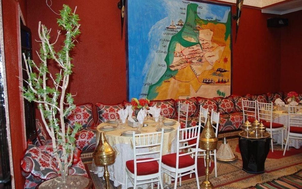 Restaurant Photo