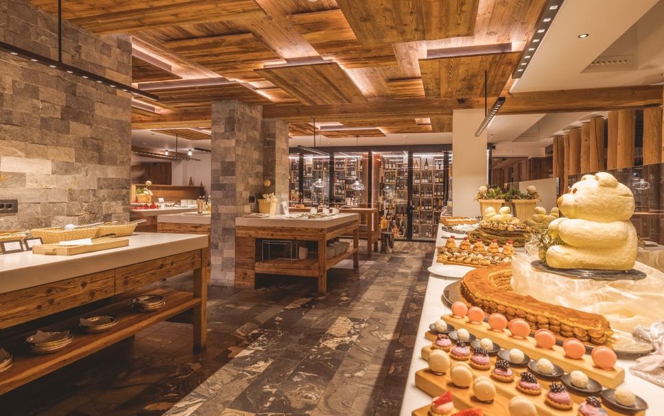 Buffet Photo