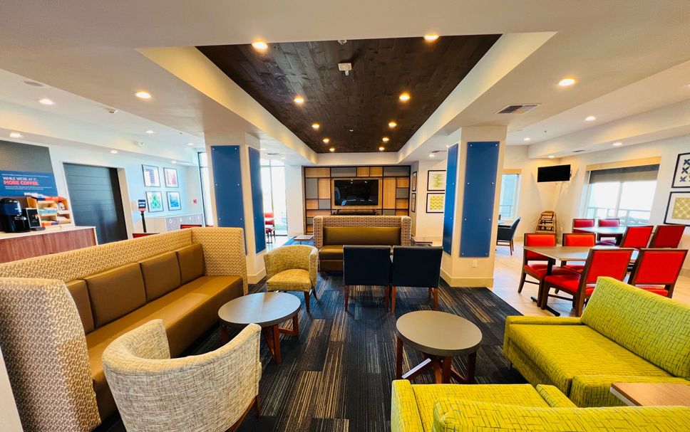 Lounge Photo