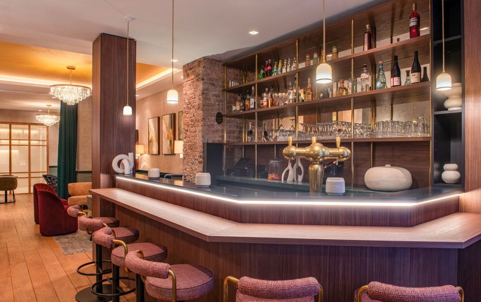 Bar Photo