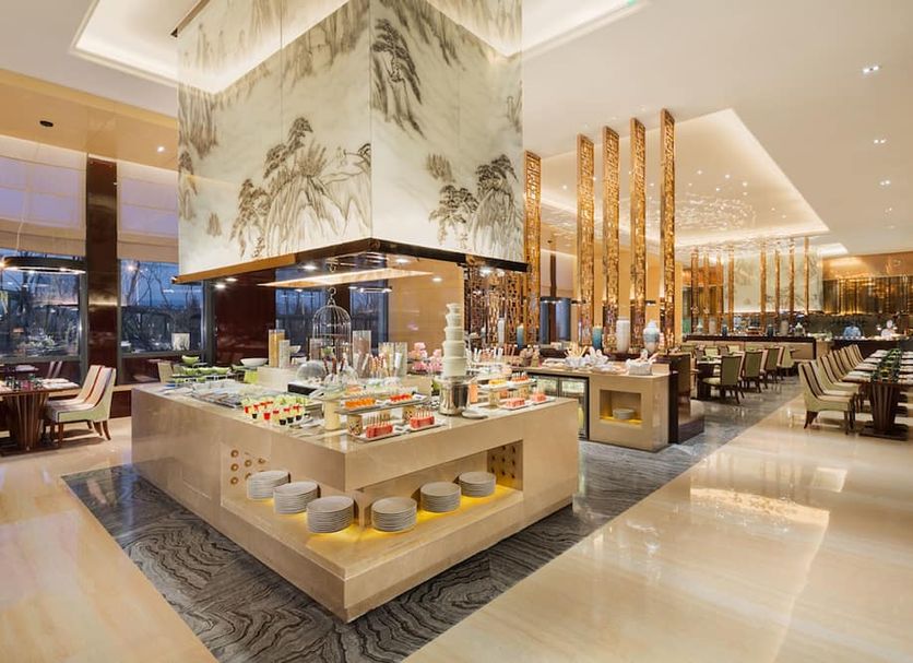 Buffet Photo