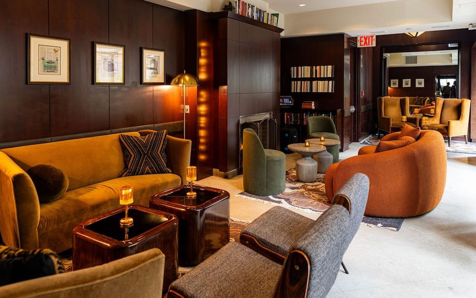 Lounge Photo