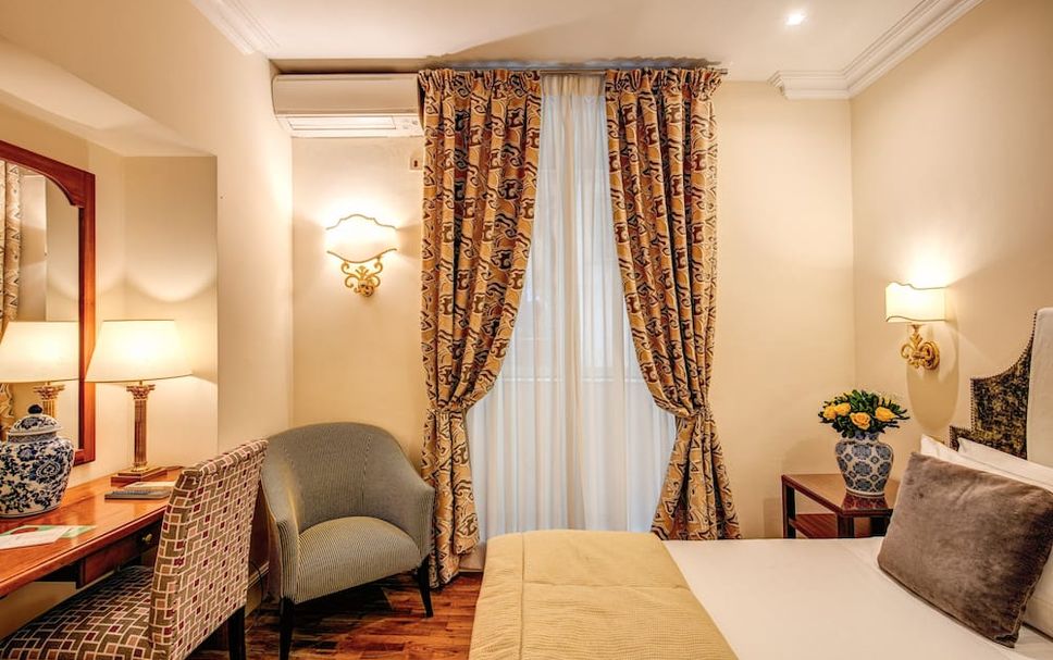 Bedroom Photo