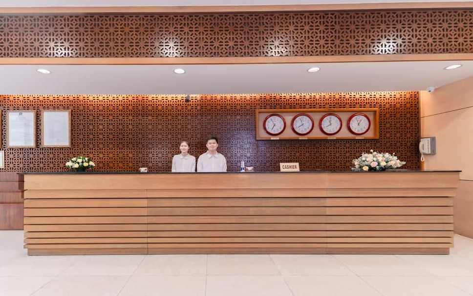 Front desk Photo