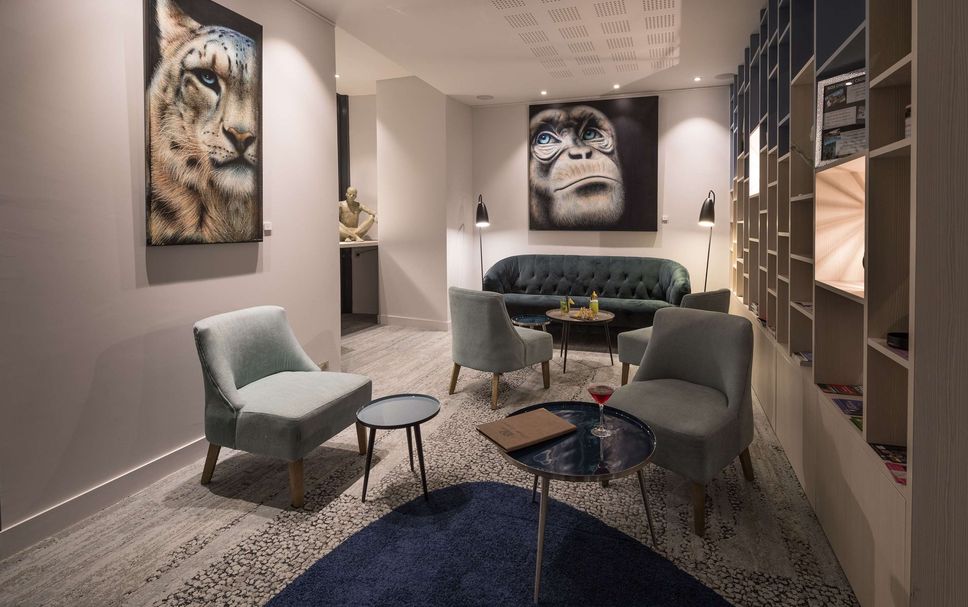 Lounge Photo