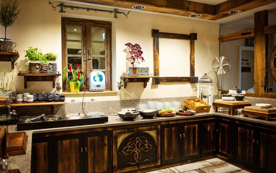 Buffet Photo