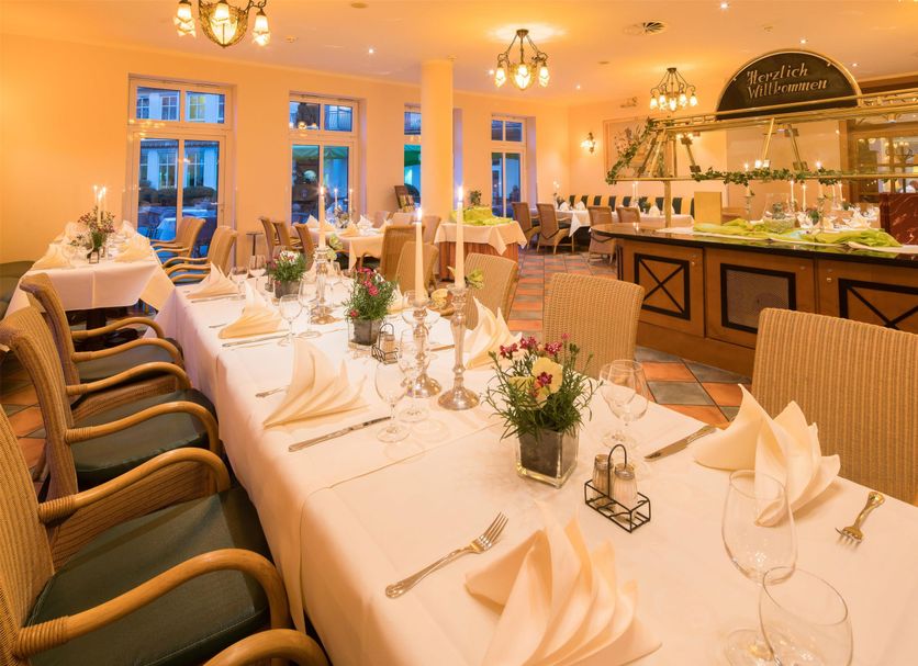 Restaurant Photo