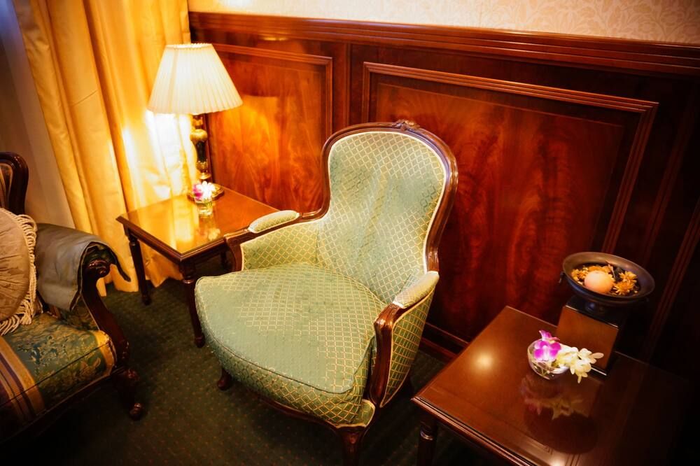 Hotel amenity