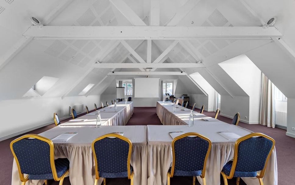Conference room Photo