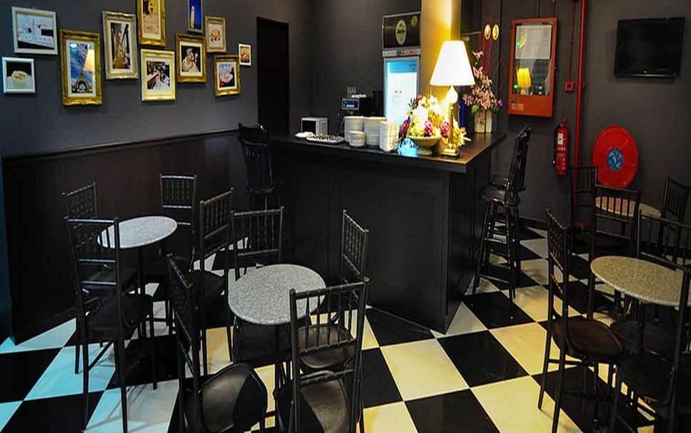 Bar Photo