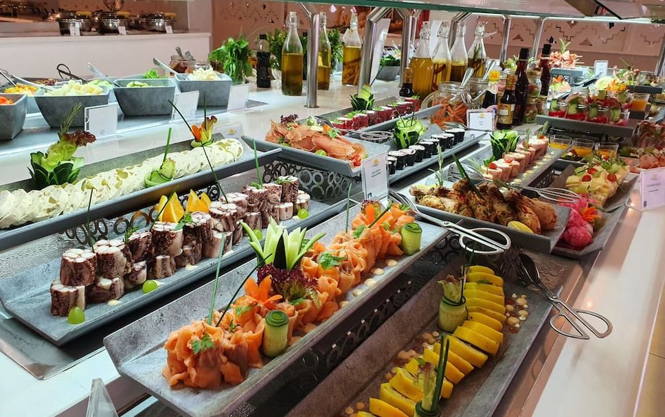 Buffet Photo