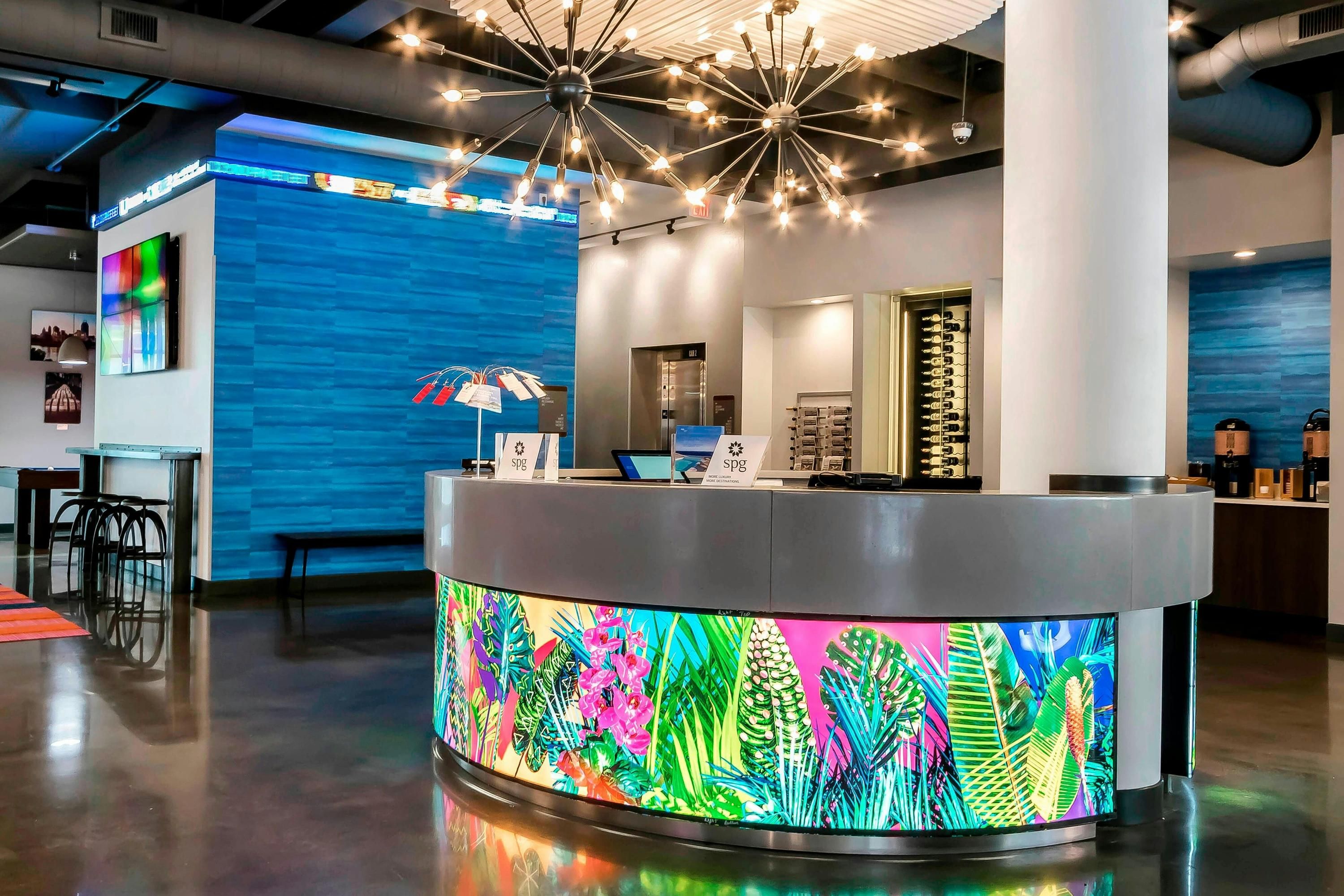 Front desk Photo