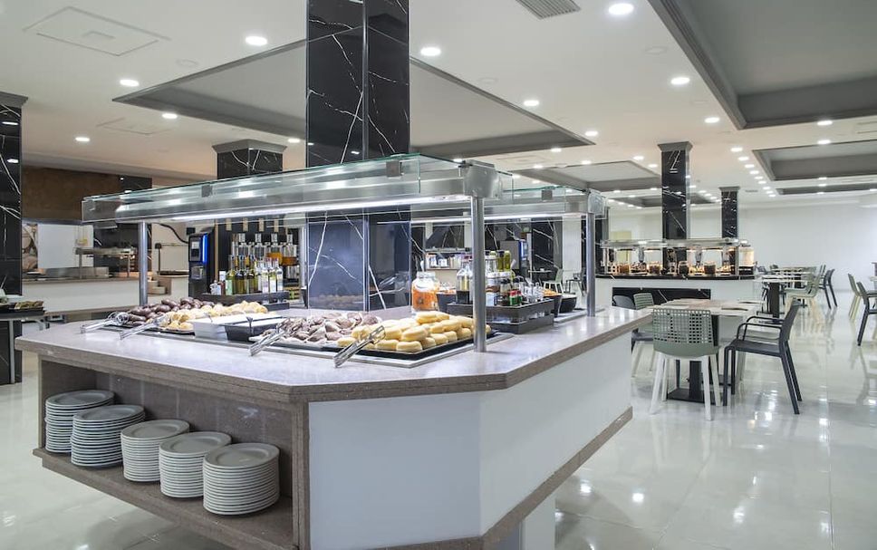 Buffet Photo