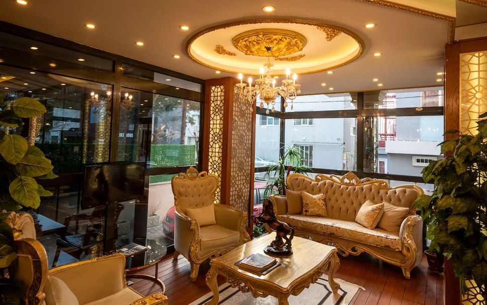 Lounge Photo