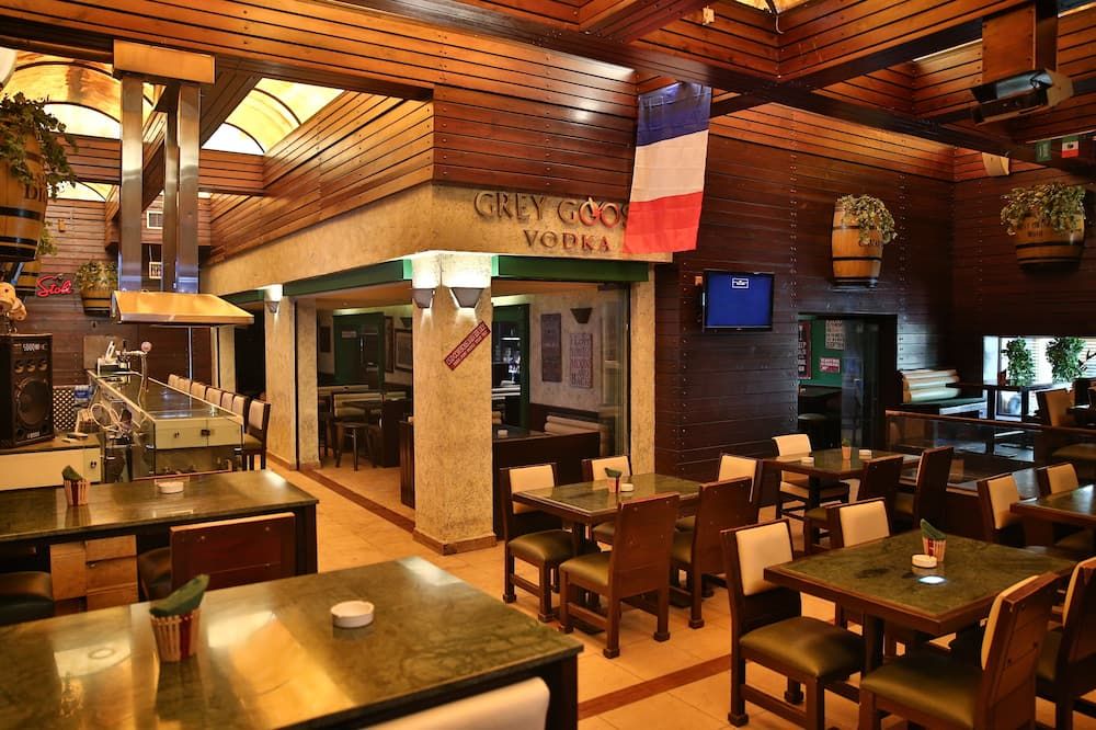 Bar Photo