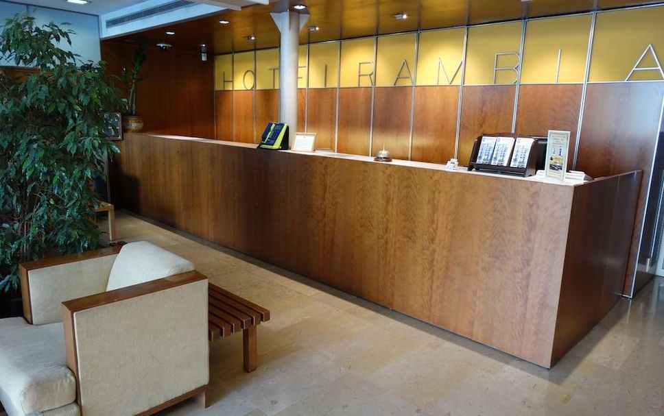 Front desk Photo