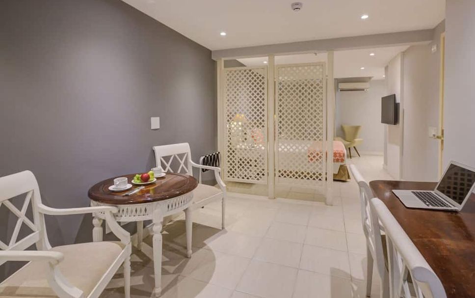 Dining room Photo