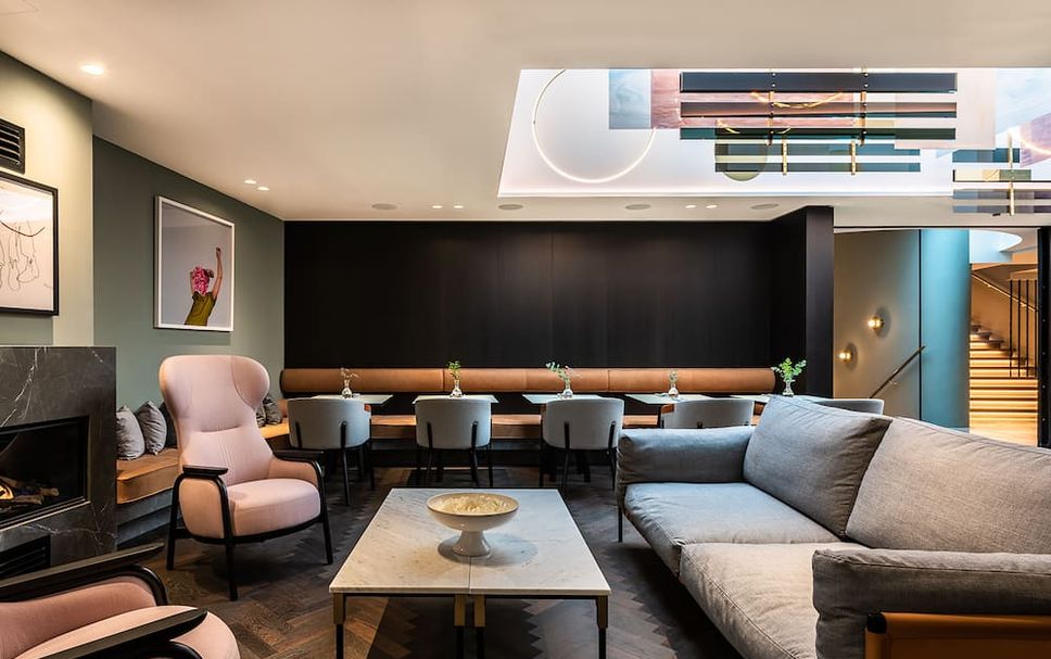 Lounge Photo