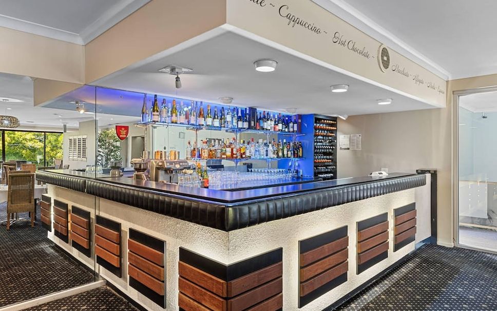 Bar Photo
