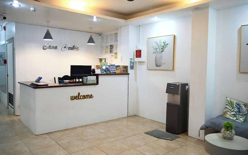 Front desk Photo