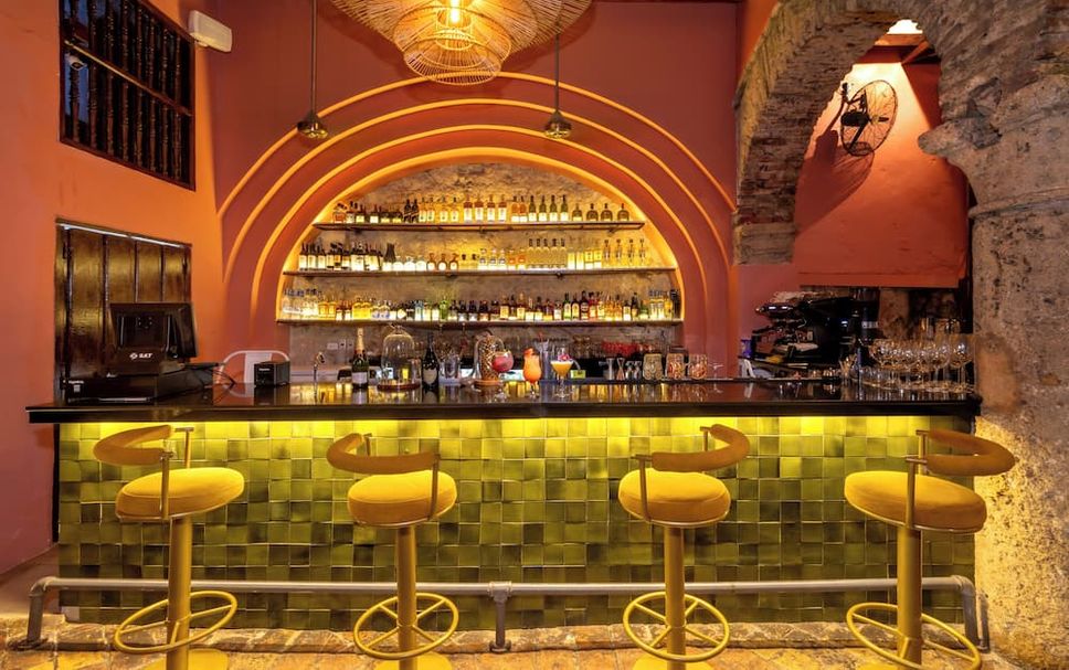 Bar Photo