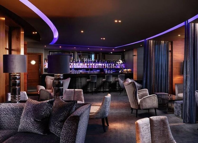Bar Photo