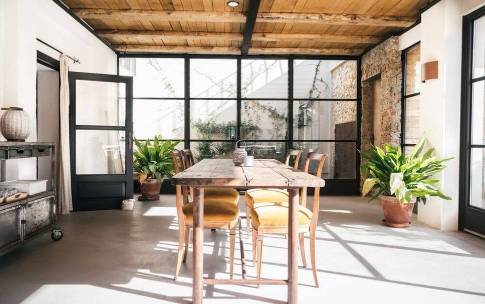 Dining room Photo