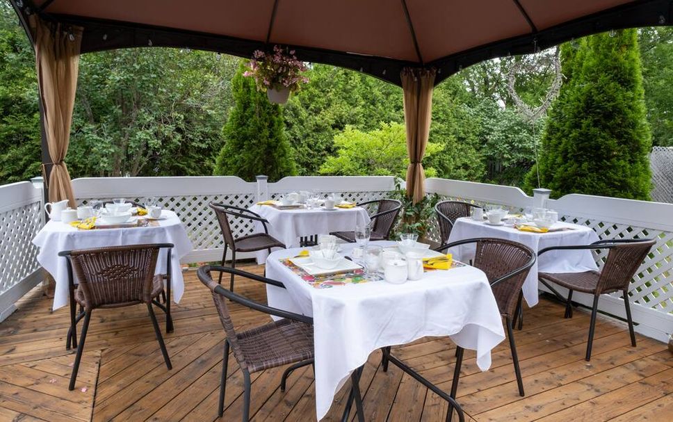 Restaurant Photo